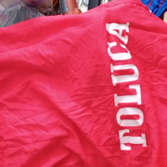 Kids medium sports jersey red set - Picture 2 of 2